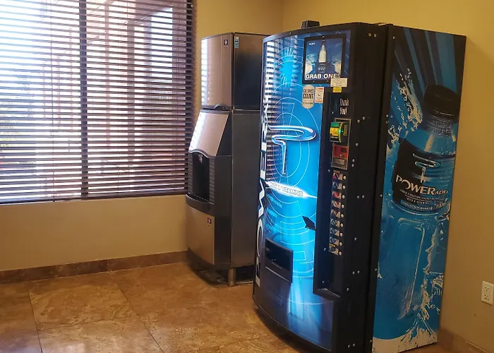 Hotel Spark By Hilton Phoenix East