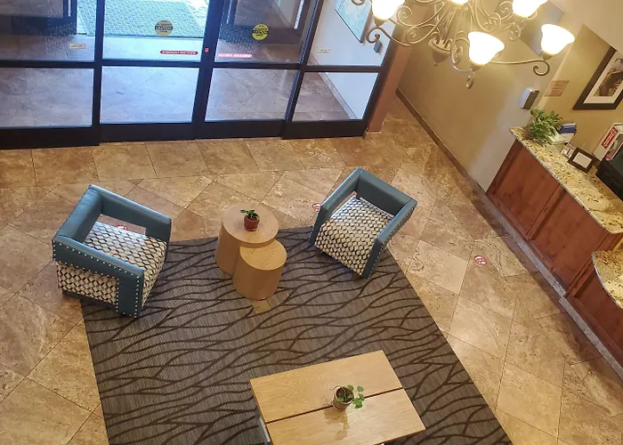 Spark By Hilton Phoenix East