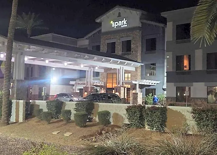 Spark By Hilton Phoenix East