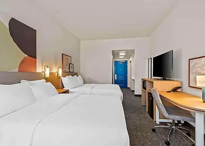Spark By Hilton Phoenix East