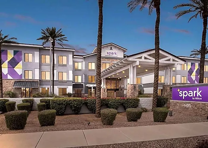 Hotel Spark By Hilton Phoenix East